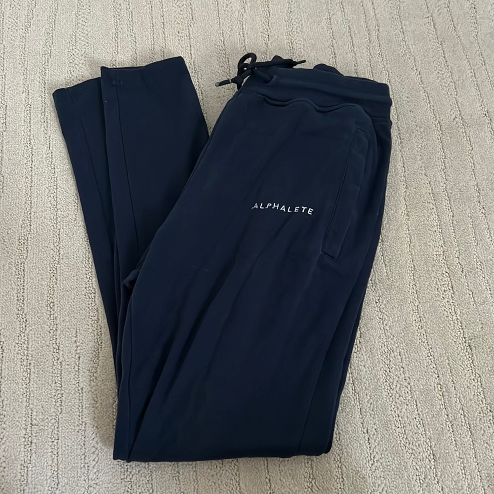Alphalete pants